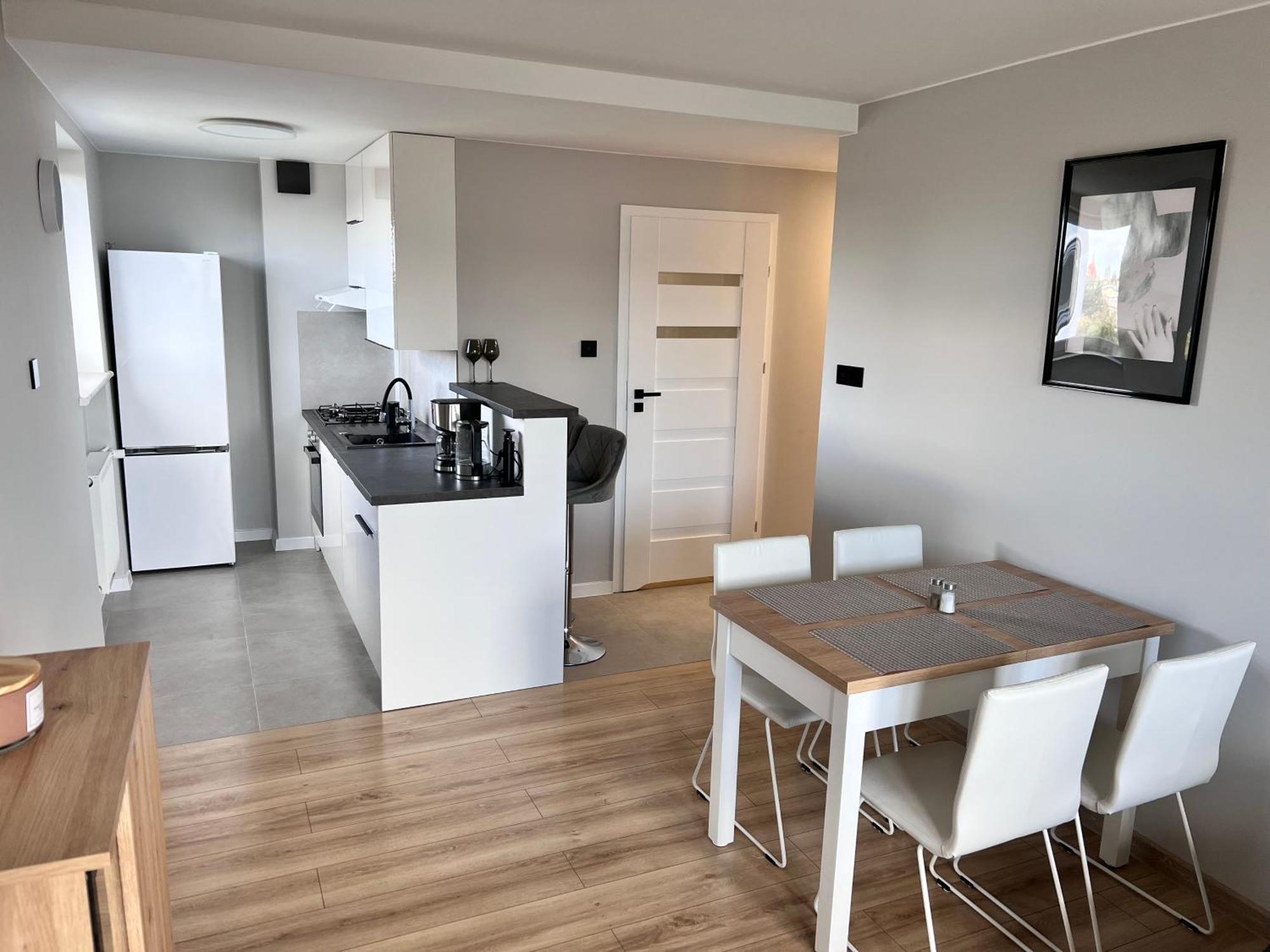 Apartament Piast ออสทรุฟ วีแยลคอพพอลสกี ภายนอก รูปภาพ